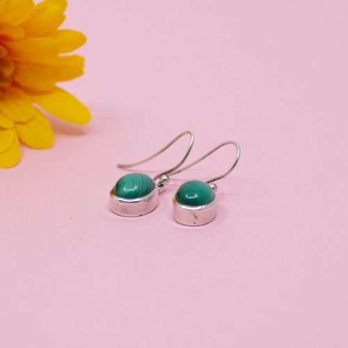 925er Ohrringe mit Malachit Seite