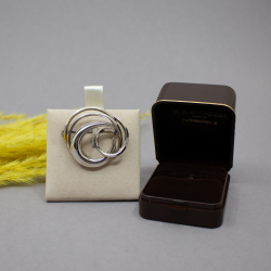 Andreas Daub Vintage 835er Brosche Detail