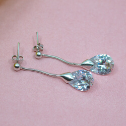 925er Stilber Ohrringe mit Zirkonia Tropfen