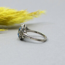 800 Silber Ring synthetischer Spinell Seite