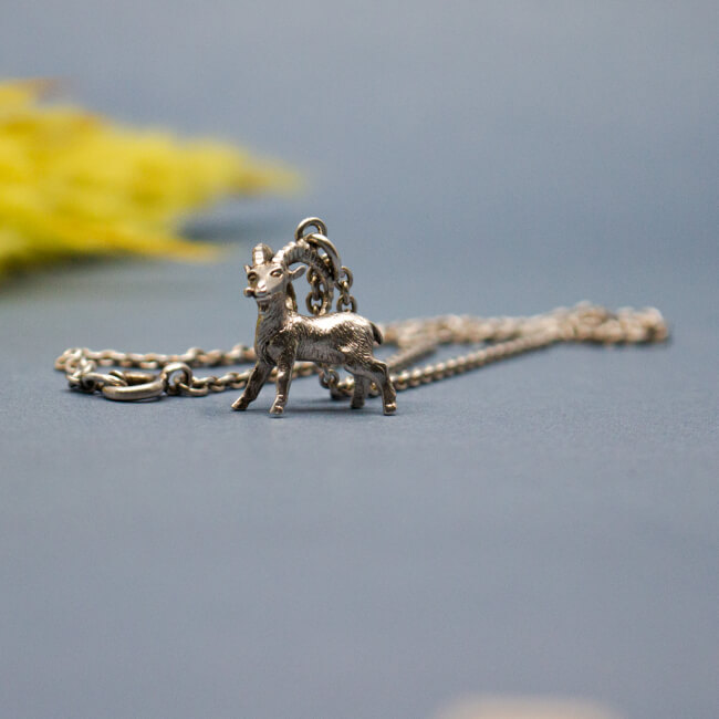 835er Vintage Steinbock mit Kette