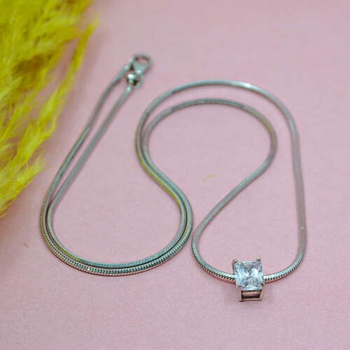 925 Anhänger mit Zirkonia inkl. 925 Schlangenkette, Detail