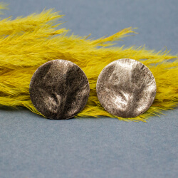 925er geschwärzte runde Ohrringe Bild 2 925er geschwärzte runde Ohrringe, Detail