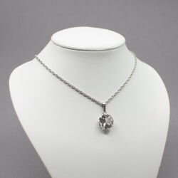 Halskette 925er Silber mit glasklarem Bergkristall 925er Halskette mit großen Glas-Anhaenger Beispiel