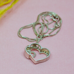 925er Herz-Anhänger an 925er Figaro-Kette, Rückseite