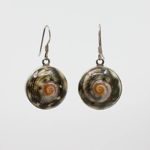 925er Ohrringe mit Muschel, Detail