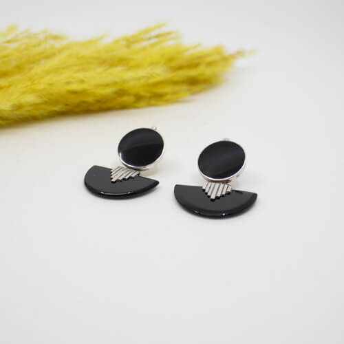 925er Ohrringe mit Onyx liegend