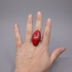 925er Ring mit Koralle-Stein Tragebeispiel