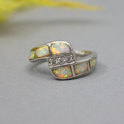 925er Silber Ring mit Opal und Zirkonia, Gr. 54 925er Ring mit Opal-Dublette