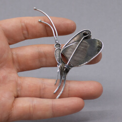 925er Vintage Schmetterling-Brosche mit Muschel Rueckseite