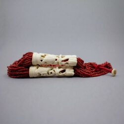 Berber-Schmuck Halskette liegend