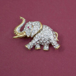 Elefant Brosche Draufsicht