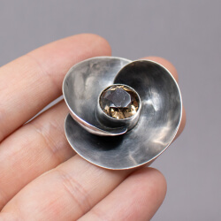 geschwaerzte 925er Vintage Brosche Handarbeit Groesse