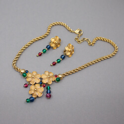 Henkel & Grossè, exquisites goldenes Schmuckset Bild 2 goldene Grosse Halskette+Ohrringe mit Farbstein Detail