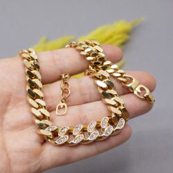 goldene Grosse Panzer Halskette Groesse
