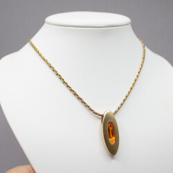 Goldene Pierre Lang Kette mit goldenem Anhänger goldene Pierre Lang Halskette mit Anhaenger