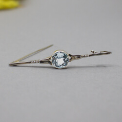 Jugendstil Brosche 835er Silber mit syn Spinell Front
