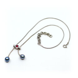 Kette 925 Silber Italy roter Zirkon Perlen graublau Front 2