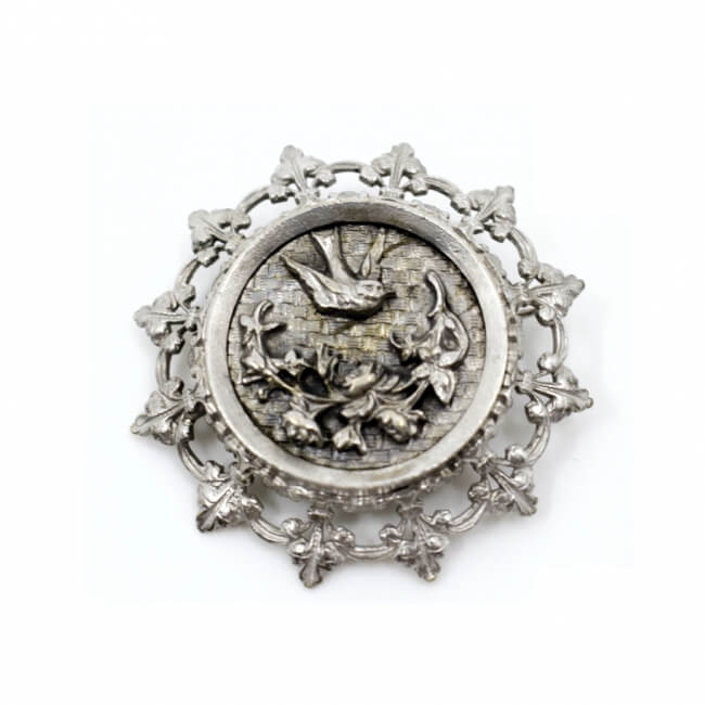 Metall-Brosche mit Schwalbe