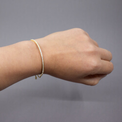 Michael Kors goldenes Armband mit Glitzerstein Tragebeispiel