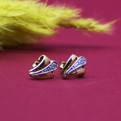 333 / 8 Karat Gelbgold Ohrstecker mit Diamantbesatz Ohrstecker 333 Gold Zirkonia Ansicht