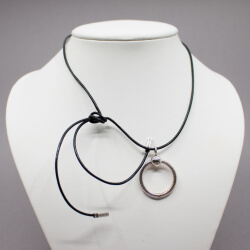 Pandora Lederband mit Moments O Anhänger 925 Silber Pandora 925er Carrier & Pandora Lederband - Neuware