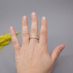 Pandora 925er Ring 'Dot' Tragebeispiel