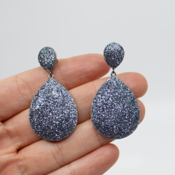 Pierre Lang anthrazitfarbendes Set mit lila Glitter Ohrringe