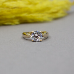 Pierre Lang goldener Ring mit Glitzerstein, Gr. 55 Pierre Lang goldener Ring mit Glitzerstein
