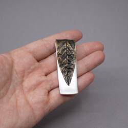 Pierre Lang großer Anhänger mit Blattmotiv Bild 3 Pierre Lang silberner Anhaenger 'Blatt' Groesse