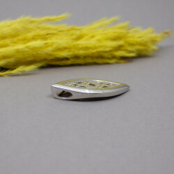 Pierre Lang silberner Anhänger in Navetteform Bild 2 Pierre Lang silberner Anhaenger Seite