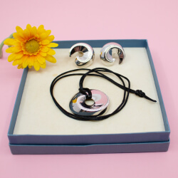 Pierre Lang Schmuckset 'glitzernde Kringel' Pierre Lang silbernes Seit 'Kringel' Detail