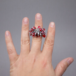 Swatch Ring 'LOVE EXPLOSION' Tragebeispiel