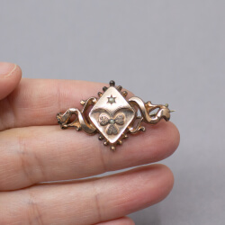 Vintage Art Deko Brosche Wachsperlen Groesse