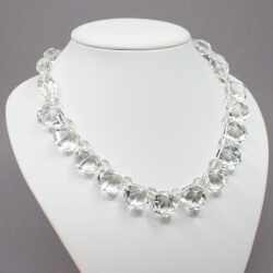 Vintage Glas-Kette Diamant Tragebeispiel