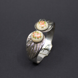 Vintage ovaler Klapp-Armreif mit Blattmotiv, Metall Vintage Metall Armspange Detail