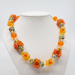 60er Mid Century Flower Power Sommerkette Vintage Plastik-Blumen Kette Front