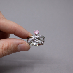 Diamonique 925 Silber Crossover Herz Ring, Größe 56 Bild 2 Diamonique 925er Ring rosa Zirkon-Stein Detail