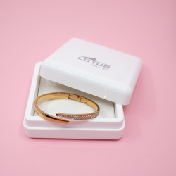 LOTUS STYLE DAMEN EDELSTAHL ARMBAND Box