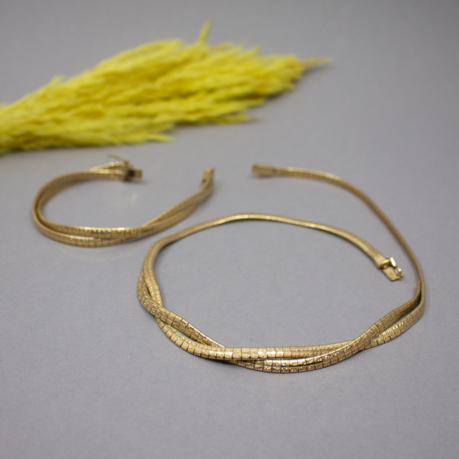 Elegantes goldfarbenes Schmuckset, Springbock-Punze Bild 1 Springbock-Punze vergoldetes Set Detail