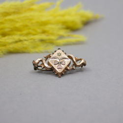 Antike Brosche in geschwungener Ornamentik um 1900 Vintage Art Deko Brosche Wachsperlen